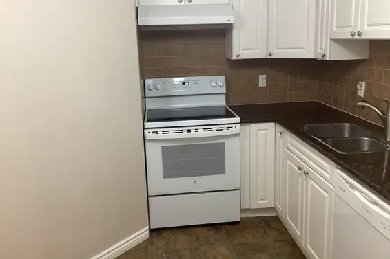 307 2024 Fullerton Avenue, North Vancouver For Sale - image 3