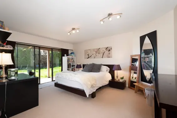 4231 Rockridge Crescent, West Vancouver For Sale - image 19