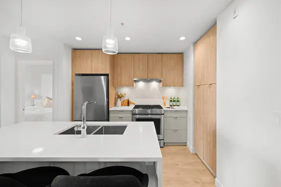 304 108 East 8th Street, North Vancouver For Sale - image 13