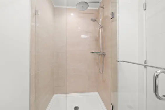 304 108 East 8th Street, North Vancouver For Sale - image 23
