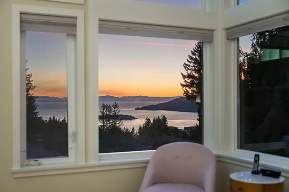 4721 Woodside Place, West Vancouver For Sale - image 19