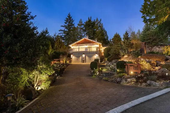 4721 Woodside Place, West Vancouver For Sale - image 9