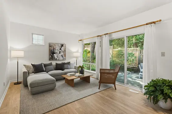 10 3939 Indian River Drive, North Vancouver For Sale - image 2