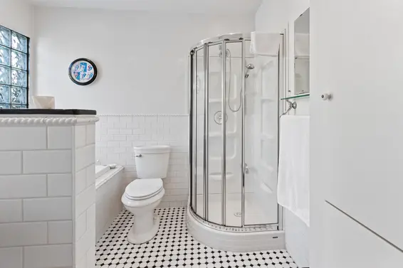 2433 Mathers Avenue, West Vancouver For Sale - image 20