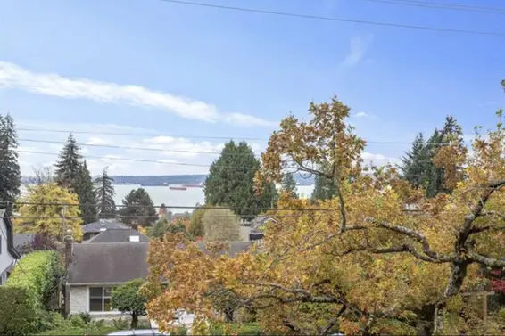 2433 Mathers Avenue, West Vancouver For Sale - image 7