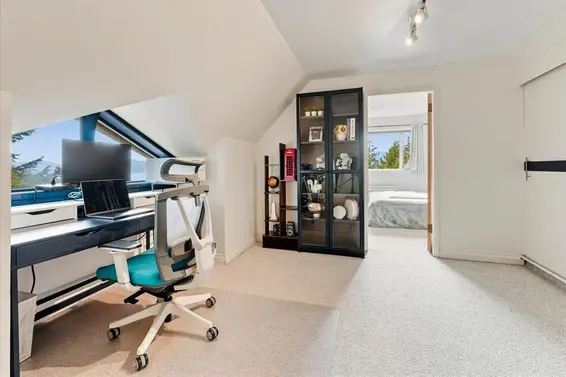 325 Bayview Place, Lions Bay For Sale - image 24