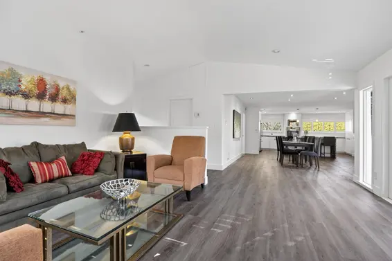 1375 Mcbride Street, North Vancouver For Sale - image 10