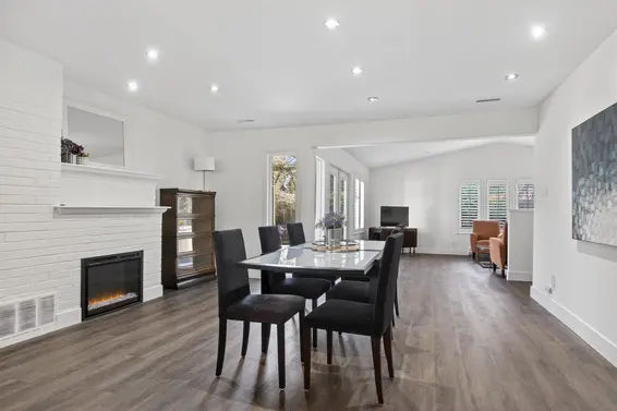 1375 Mcbride Street, North Vancouver For Sale - image 8