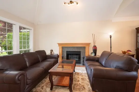 1273 Eldon Road, North Vancouver For Sale - image 4