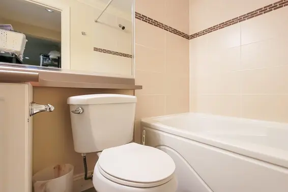 203 East 18th Street, North Vancouver For Sale - image 22