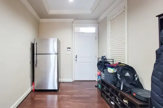 203 East 18th Street, North Vancouver For Sale - image 30