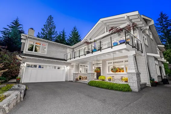4696 Woodgreen Drive, West Vancouver For Sale - image 5