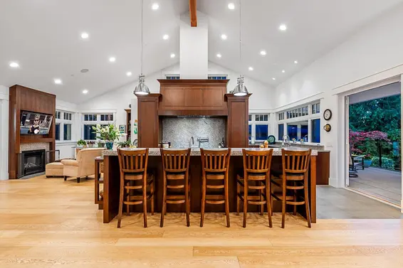 4696 Woodgreen Drive, West Vancouver For Sale - image 8