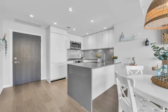1309 118 Carrie Cates Court, North Vancouver For Sale - image 12