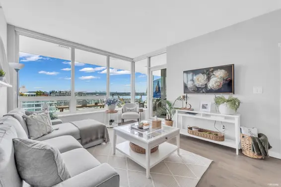 1309 118 Carrie Cates Court, North Vancouver For Sale - image 2