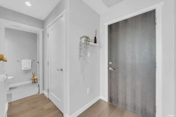 1309 118 Carrie Cates Court, North Vancouver For Sale - image 23