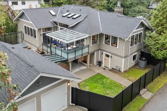 2140 Pemberton Avenue, North Vancouver For Sale - image 37