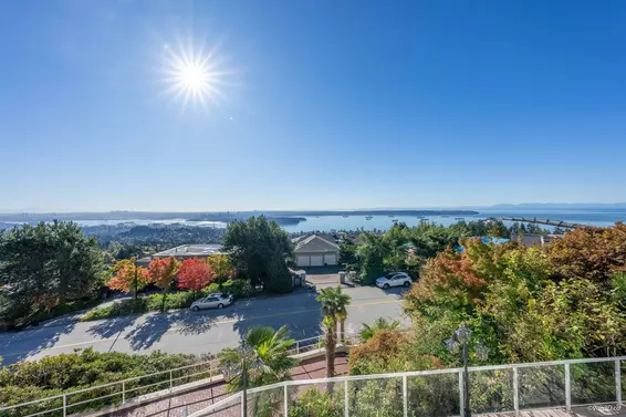 1419 Chippendale Road, West Vancouver For Sale - image 10