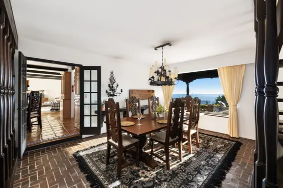 985 King Georges Way, West Vancouver For Sale - image 30