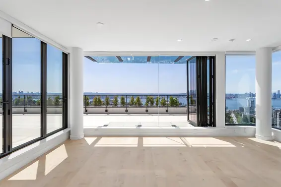 1602 135 East 13th Street, North Vancouver For Sale - image 12