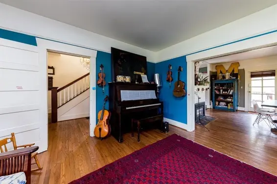 364 East 14th Street, North Vancouver For Sale - image 10