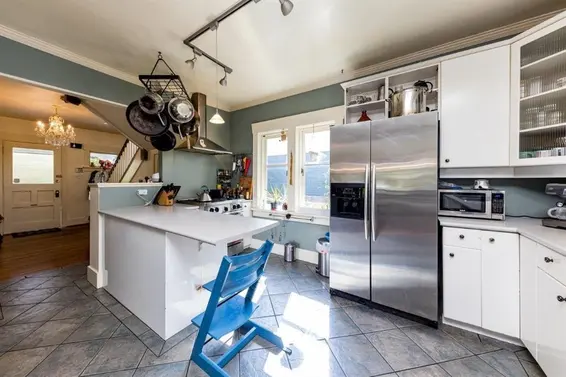 364 East 14th Street, North Vancouver For Sale - image 14