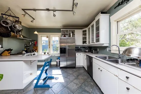 364 East 14th Street, North Vancouver For Sale - image 15