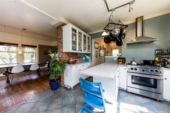 364 East 14th Street, North Vancouver For Sale - image 17