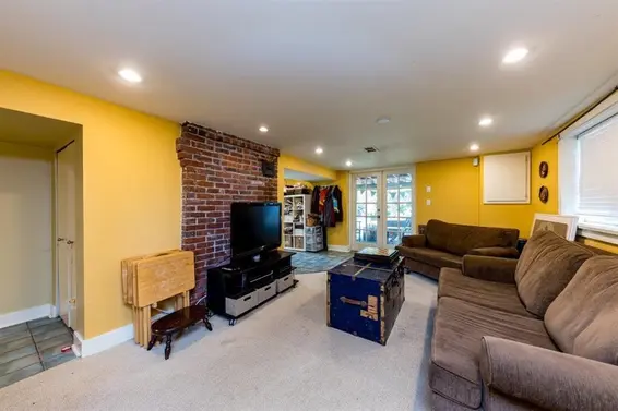 364 East 14th Street, North Vancouver For Sale - image 26