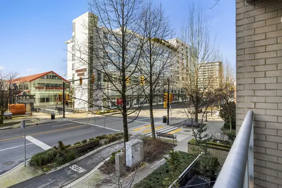 TH2 168 East Esplanade Avenue, North Vancouver For Sale - image 31