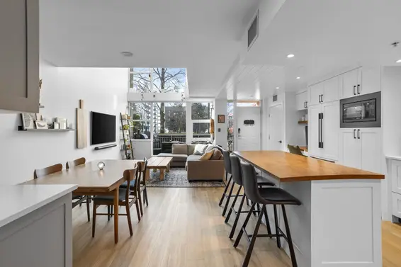 TH2 168 East Esplanade Avenue, North Vancouver For Sale - image 8