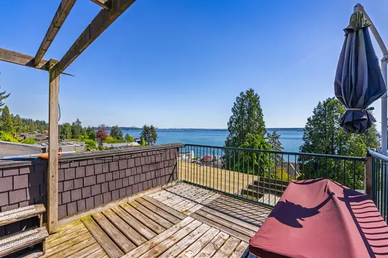 3396 Marine Drive, West Vancouver For Sale - image 15