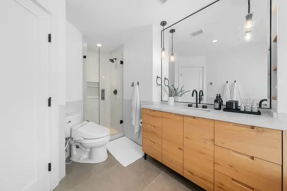 1 224 West 16th Street, North Vancouver For Sale - image 26