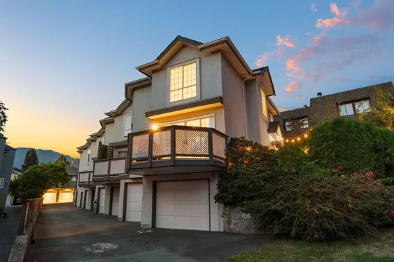 1 224 West 16th Street, North Vancouver For Sale - image 3