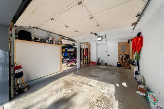 1 224 West 16th Street, North Vancouver For Sale - image 33