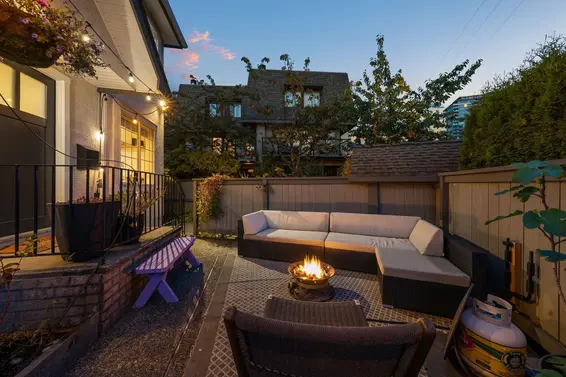 1 224 West 16th Street, North Vancouver For Sale - image 37