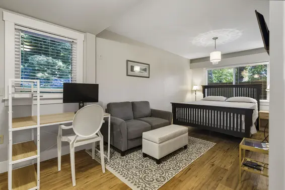 884 Wellington Drive, North Vancouver For Sale - image 32