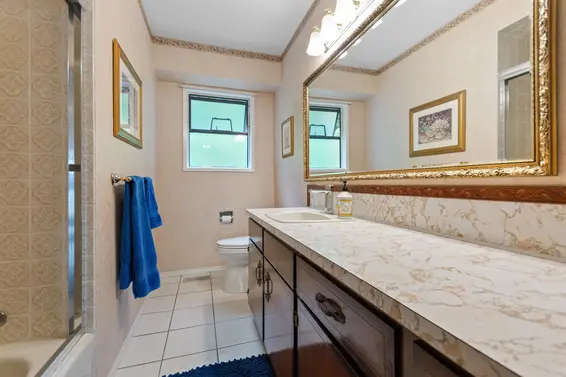 3772 Dollarton Highway, North Vancouver For Sale - image 19