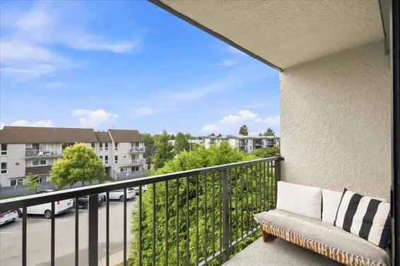 207 236 West 2nd Street, North Vancouver For Sale - image 22