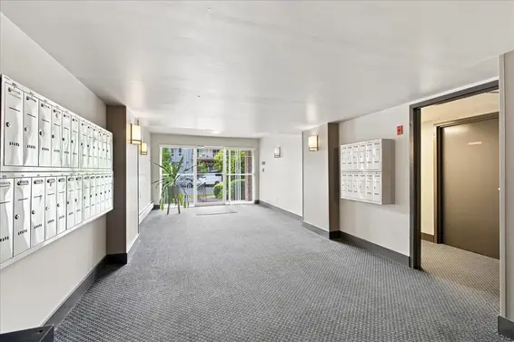207 236 West 2nd Street, North Vancouver For Sale - image 26