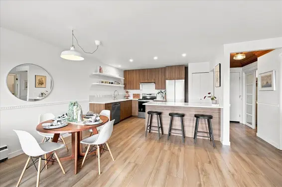 207 236 West 2nd Street, North Vancouver For Sale - image 7