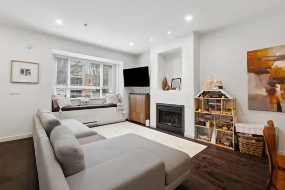 158 West 22nd Street, North Vancouver For Sale - image 6