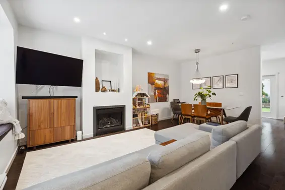 158 West 22nd Street, North Vancouver For Sale - image 8