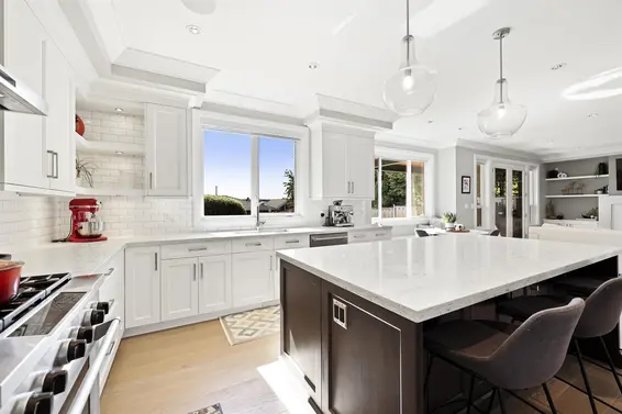 441 East Keith Road, North Vancouver For Sale - image 12