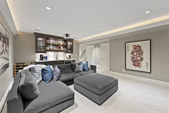 441 East Keith Road, North Vancouver For Sale - image 33