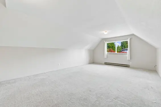 5519 Cliffridge Place, North Vancouver For Sale - image 15