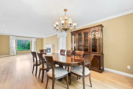 5519 Cliffridge Place, North Vancouver For Sale - image 7