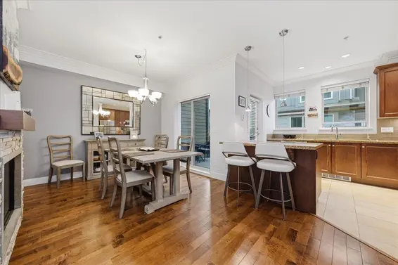 24 897 Premier Street, North Vancouver For Sale - image 3