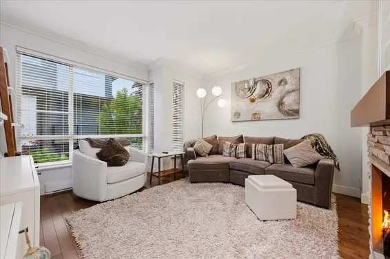 24 897 Premier Street, North Vancouver For Sale - image 8