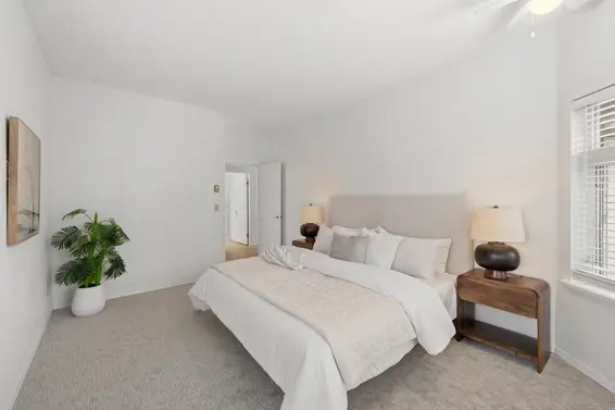 415 121 West 29th Street, North Vancouver For Sale - image 17